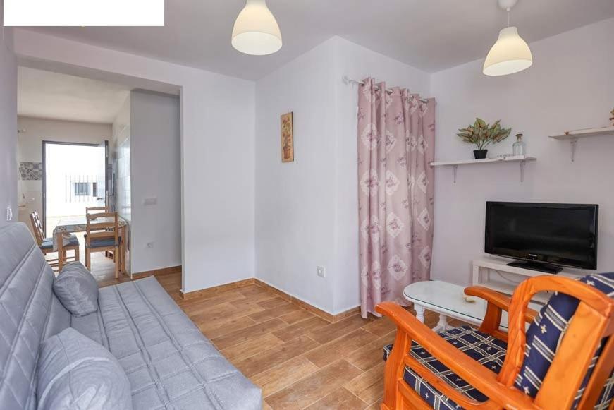 Casa Gardenia A 200m Playa Solo Familias Holiday home